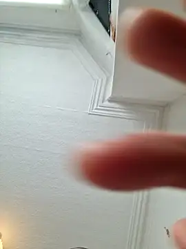 Snapshot of beelzeboobek chatting on October 6, 2025, 8:56 am beelzeboobek online show from October 6, 2025, 8:56 am