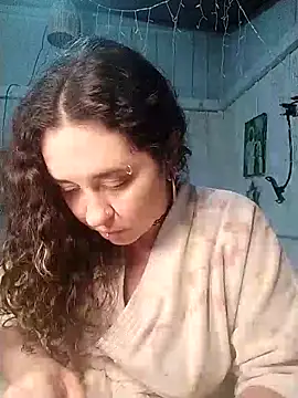 Fellyna online show from October 4, 2025, 6:17 pm