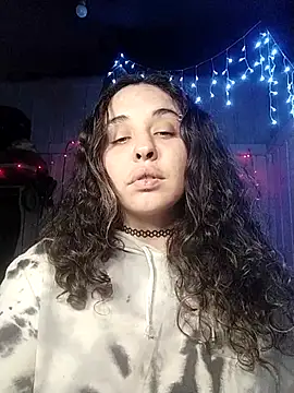 Fellyna online show from October 9, 2025, 5:38 am