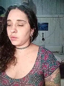 Fellyna online show from October 24, 2025, 4:36 pm