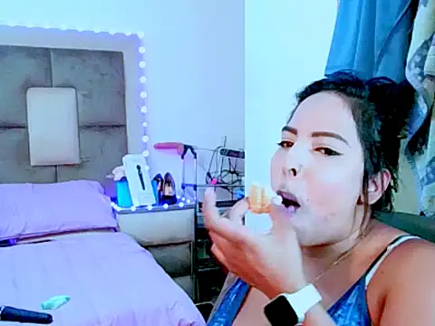 indiantopaz694u online show from April 8, 2026, 6:57 am