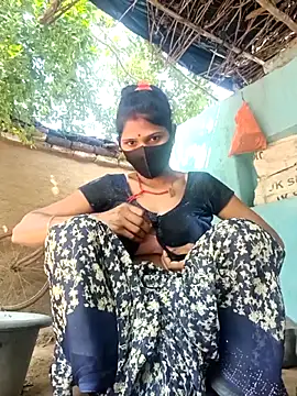 Chhavi Chadha online show from November 3, 2025, 6:03 am