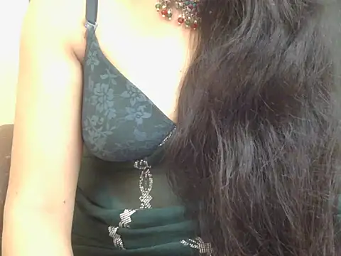 Snapshot of Lovely_Manvi chatting on November 5, 2025, 4:29 pm Lovely Manvi online show from November 5, 2025, 4:29 pm