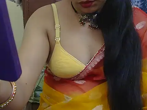 Snapshot of Lovely_Manvi chatting on November 8, 2025, 4:18 pm Lovely Manvi online show from November 8, 2025, 4:18 pm