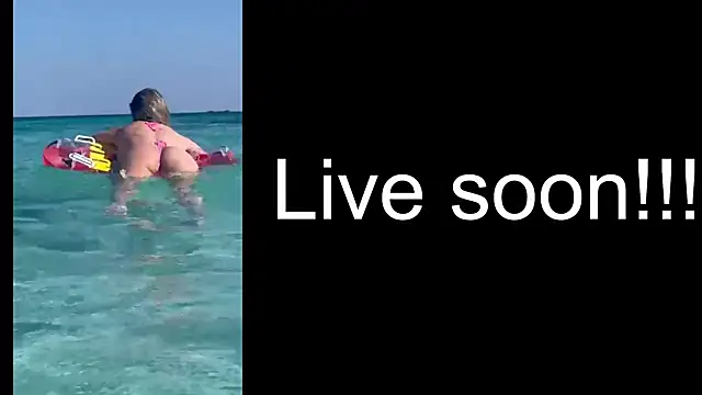 Snapshot of _Allie_ chatting on October 30, 2025, 6:04 am Allie online show from October 30, 2025, 6:04 am