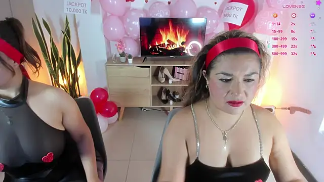 MontserratMarie online show from February 13, 2026, 1:40 pm