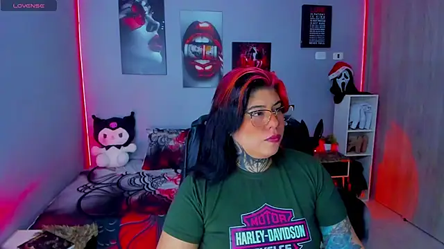 Veronika metal online show from November 17, 2025, 7:36 am