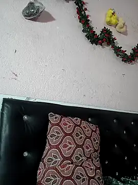 kusum girl online show from October 2, 2025, 7:43 pm