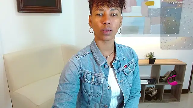 anahi macys online show from October 3, 2025, 11:07 am