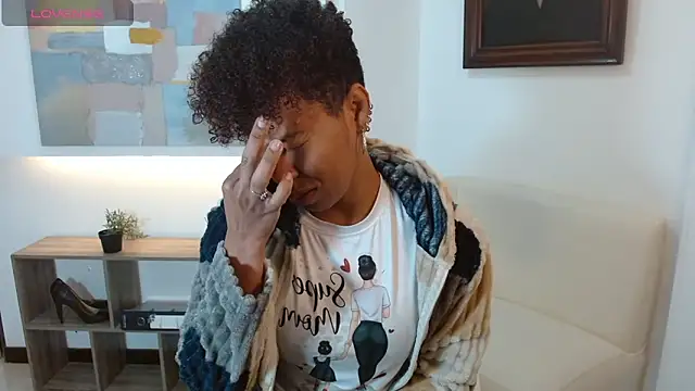 anahi macys online show from October 15, 2025, 11:21 am