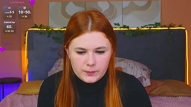 Eva Starlight online show from October 10, 2025, 4:11 am