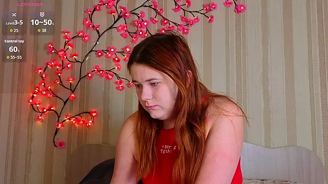 Snapshot of Eva_Starlight chatting on February 24, 2026, 4:10 am Eva Starlight online show from February 24, 2026, 4:10 am