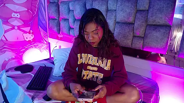 Agata Grubisic online show from October 30, 2025, 3:52 am