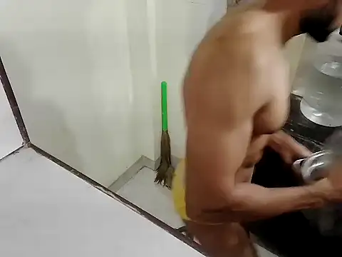 fitbuddy1 online show from October 22, 2025, 10:48 am