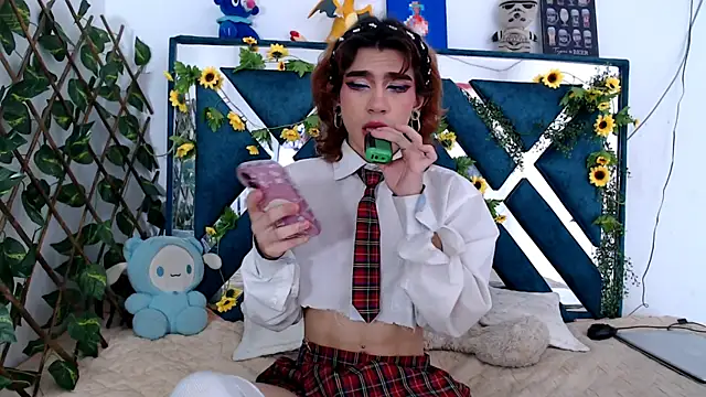 charly  evans online show from October 11, 2025, 4:49 pm