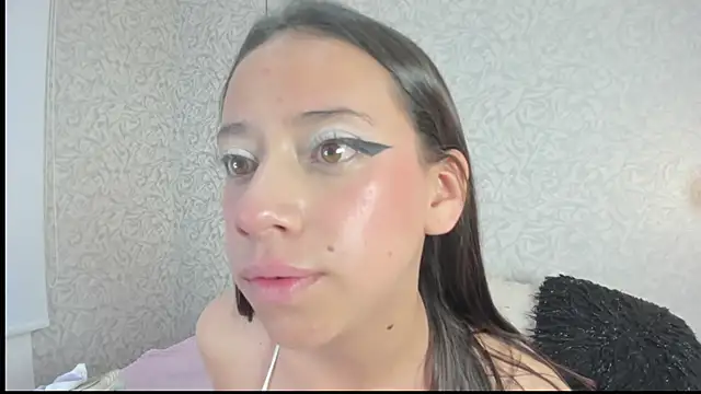 zephyra-angels online show from October 23, 2025, 4:01 am