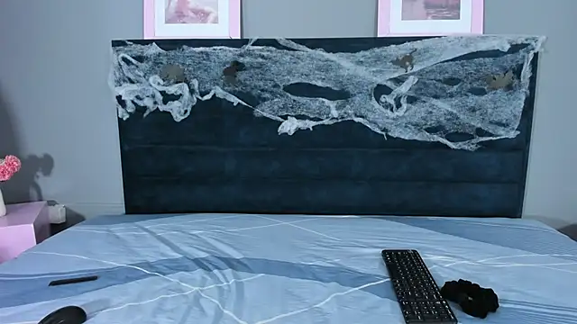 Snapshot of AzulMaverik chatting on November 2, 2025, 12:24 am AzulMaverik online show from November 2, 2025, 12:24 am