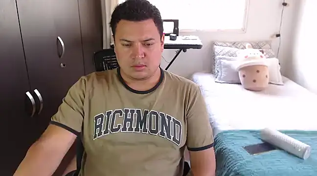 Snapshot of _Aragon__ chatting on March 11, 2025, 1:23 pm Aragon online show from March 11, 2025, 1:23 pm