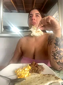 Madisson-Rivas online show from October 17, 2025, 1:25 pm