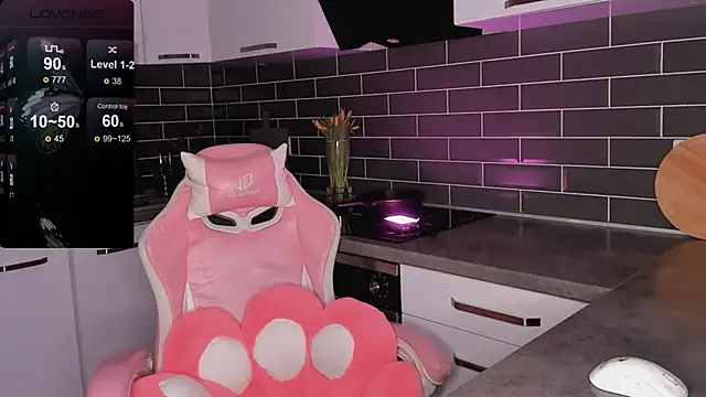 ShaiyaMinn3 online show from March 7, 2026, 6:49 pm