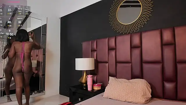 RitaGibsonn online show from October 16, 2025, 7:37 pm