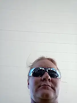 wetnwildforyou online show from October 24, 2025, 4:03 pm