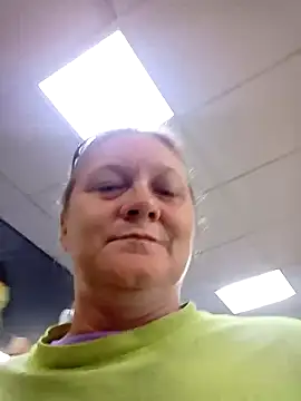 wetnwildforyou online show from November 4, 2025, 5:34 pm