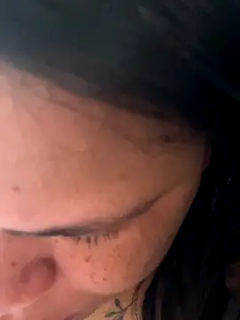 mel88Da online show from October 29, 2025, 1:24 pm