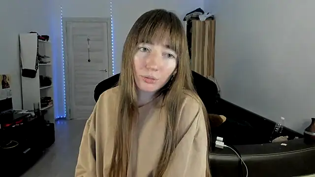 Snapshot of bekkawell chatting on November 15, 2025, 2:24 pm bekkawell online show from November 15, 2025, 2:24 pm