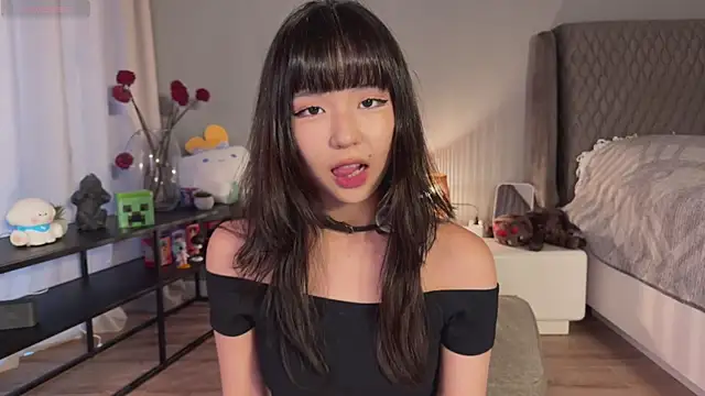 Snapshot of melana_love chatting on October 6, 2025, 1:41 pm melana love online show from October 6, 2025, 1:41 pm