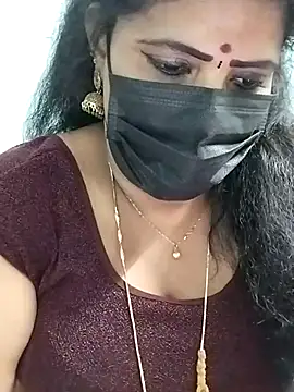 abinaya26 online show from October 15, 2025, 8:20 pm