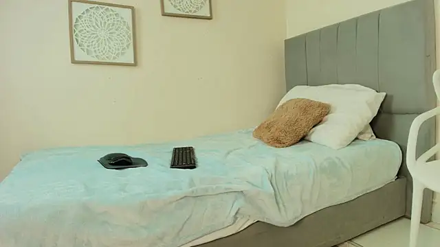 mary cute9 online show from February 10, 2026, 11:58 am