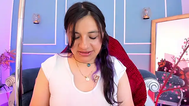 TaraTaylorr online show from May 21, 2026, 3:02 am