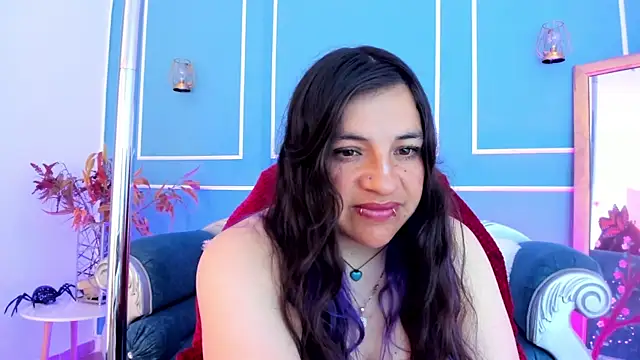 TaraTaylorr online show from May 25, 2026, 3:56 am