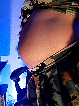 MiaStarts online show from January 10, 2026, 10:06 am