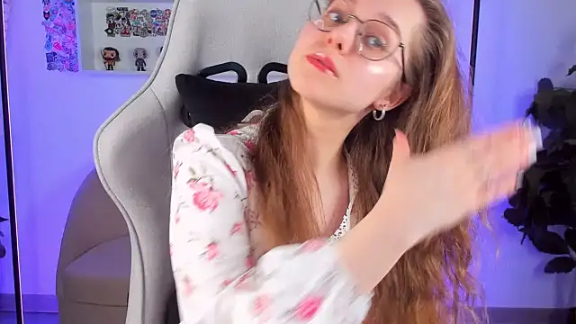 RileyMimicho online show from March 3, 2025, 11:11 am