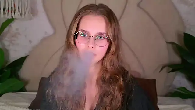 RileyMimicho online show from October 6, 2025, 8:50 pm