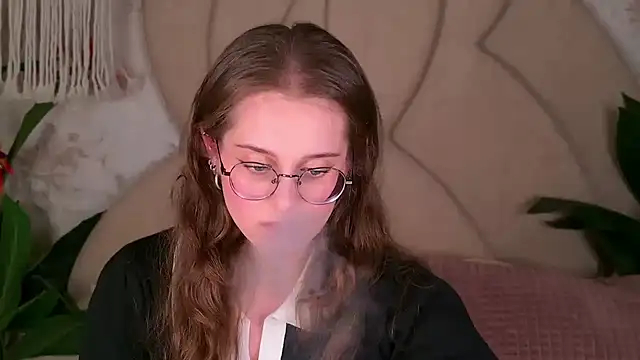 RileyMimicho online show from October 29, 2025, 9:05 pm