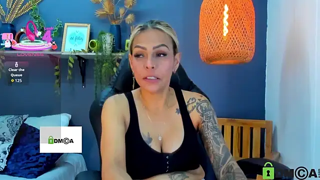 yessila parker online show from November 29, 2025, 2:47 am