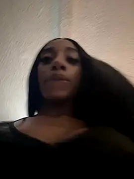 Angelesmith1 online show from November 3, 2025, 2:35 am