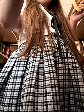 melicious  online show from October 6, 2025, 8:01 am