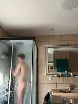 Snapshot of xy_monkeyBigCock chatting on March 21, 2025, 3:46 pm xy monkeyBigCock online show from March 21, 2025, 3:46 pm