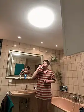 Snapshot of xy_monkeyBigCock chatting on March 21, 2025, 11:01 pm xy monkeyBigCock online show from March 21, 2025, 11:01 pm