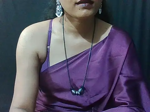 Snapshot of sugandha_bhabhi chatting on October 7, 2025, 5:32 pm sugandha bhabhi online show from October 7, 2025, 5:32 pm