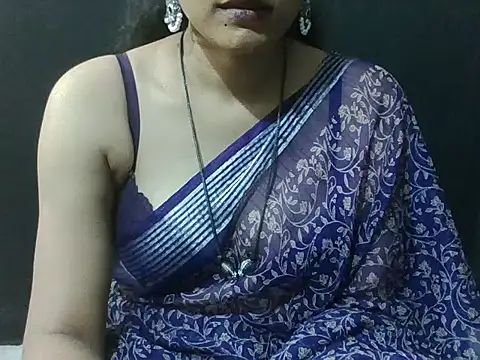 Snapshot of sugandha_bhabhi chatting on October 11, 2025, 5:11 pm sugandha bhabhi online show from October 11, 2025, 5:11 pm