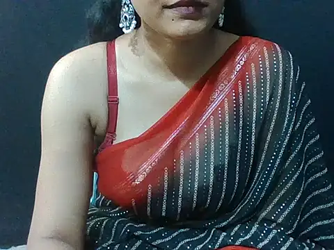 Snapshot of sugandha_bhabhi chatting on October 24, 2025, 4:31 am sugandha bhabhi online show from October 24, 2025, 4:31 am