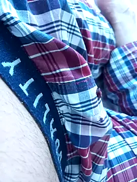 Snapshot of Mafiotul27 chatting on March 8, 2025, 3:02 pm Mafiotul27 online show from March 8, 2025, 3:02 pm