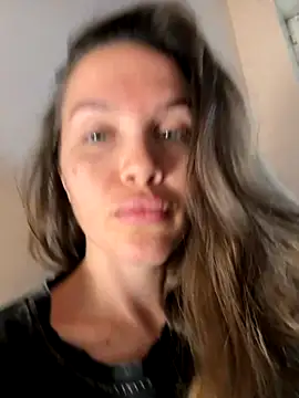 Beverly Hilll online show from October 10, 2025, 12:37 pm