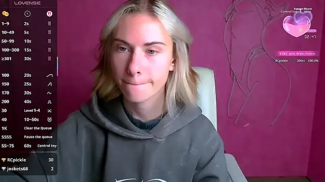 Fiona Night online show from September 27, 2025, 5:23 am