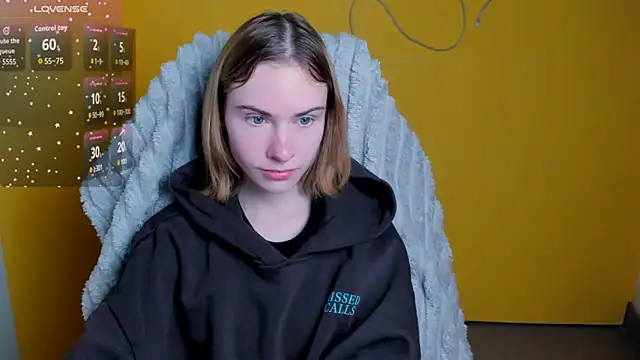 Fiona Night online show from February 4, 2026, 6:41 am